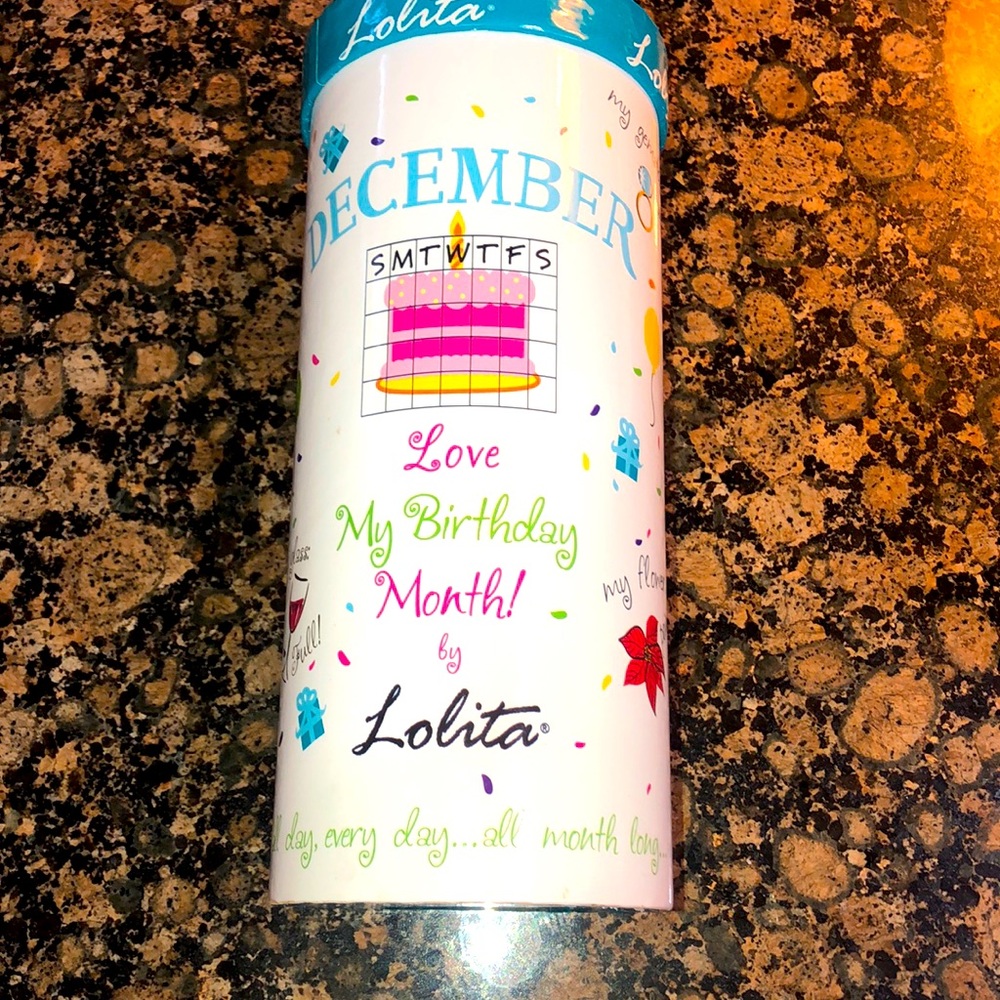 LOLITA NIB “LOVE MY MONTH” DECEMBER HAND PAINTED WINE GLASS RECIPE ON BOTTOM